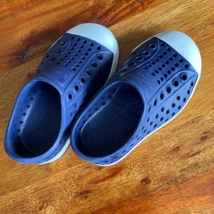 New! Jefferson Natives Worn once navy blue